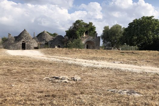 In vendita: Masseria Cazzuddo (o “Cazzoud”) – Alberobello