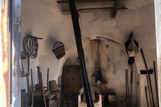 Trullo con terreno tra Alberobello e Noci