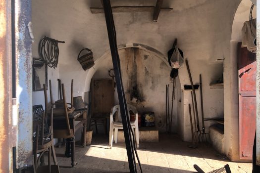 Trullo con terreno tra Alberobello e Noci