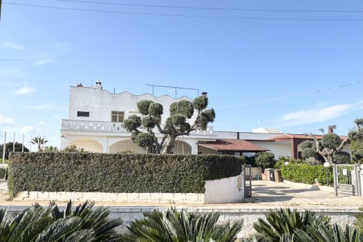 Monopoli – Villa bifamiliare in Vendita