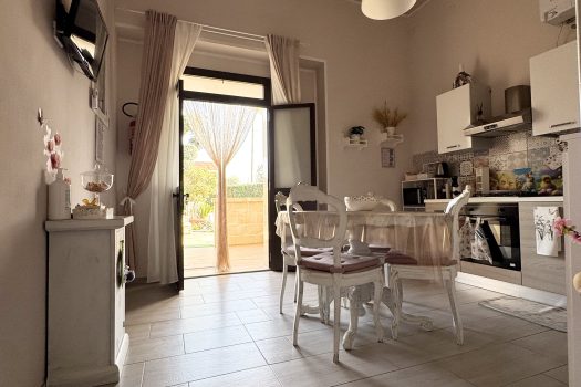 Monopoli – Villa bifamiliare in Vendita