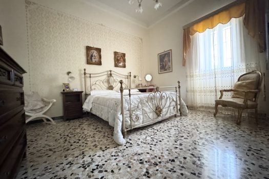 Monopoli – Villa bifamiliare in Vendita