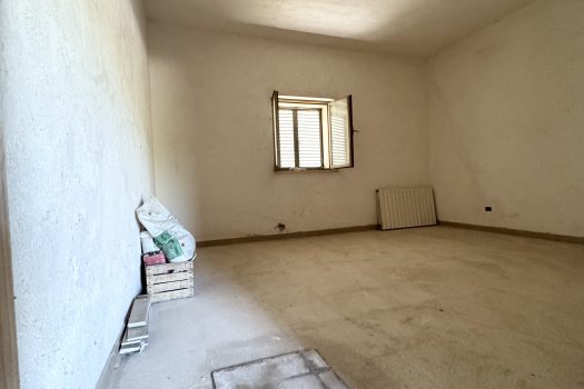Martina Franca – Trullo con abitazione e giardino
